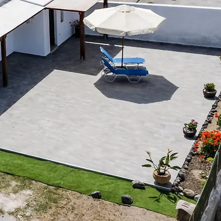 Dom wakacyjny Detached Ηouse In Santorini With Wonderful Views
